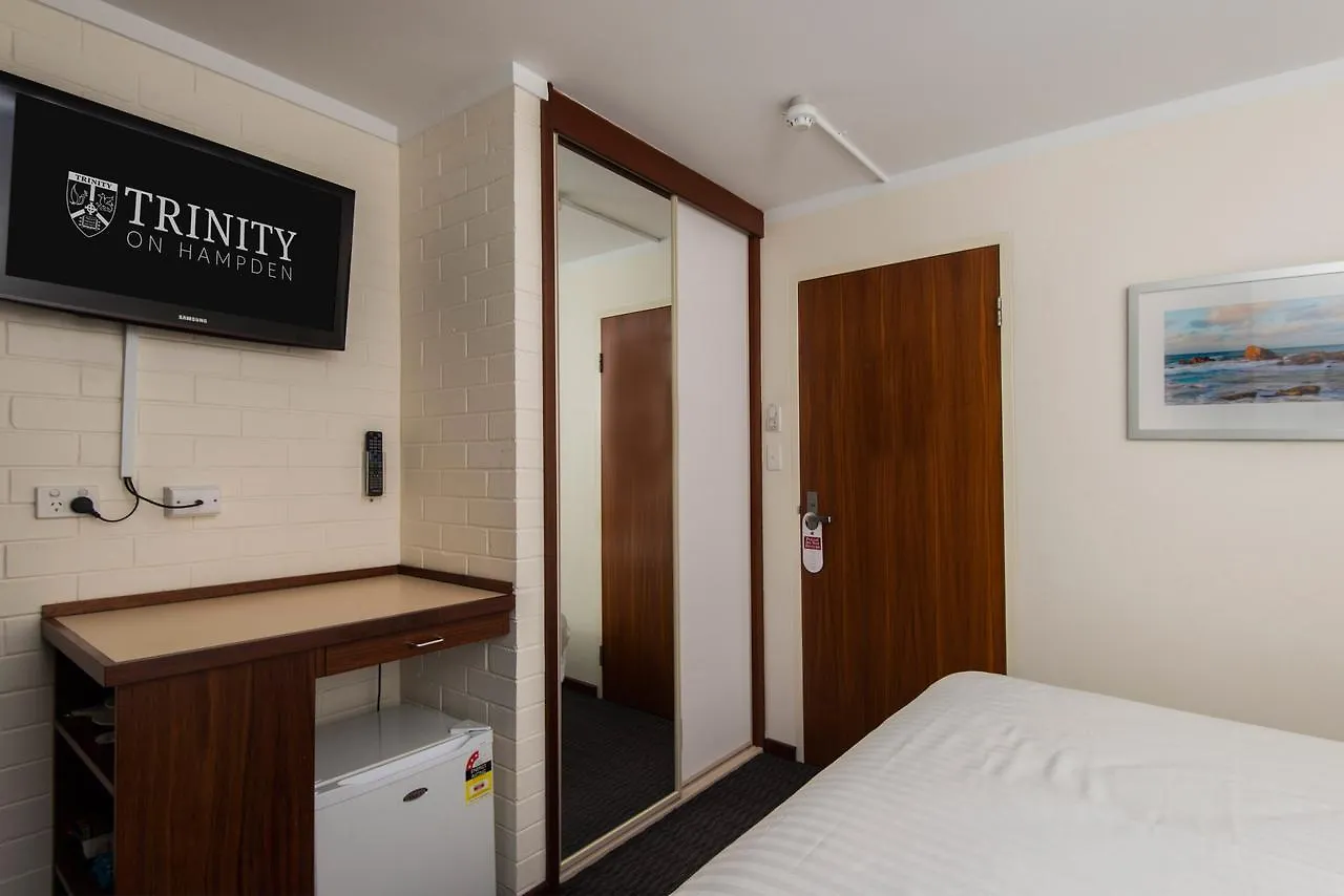 Trinity On Hampden Hotel Crawley