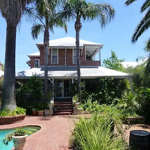 4* Bed & Breakfast Lakeside