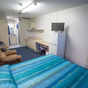 **** Motel Fourth Ave Motor Australia